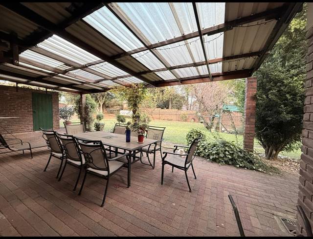 4 BEDROOM HOUSE FOR SALE IN AVIARY HILL
